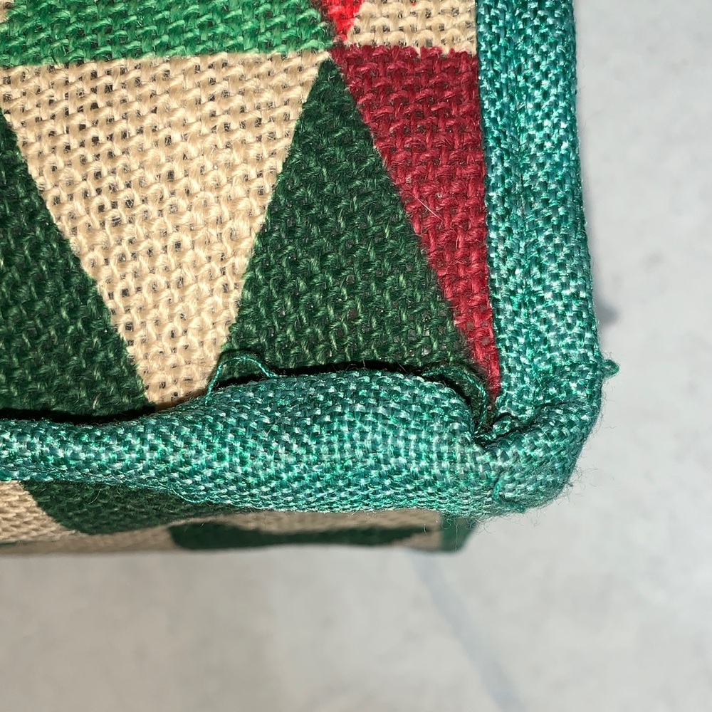 Geometric Pattern Tote Bag - Picture 7 of 9
